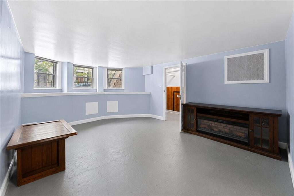 429 74th Street Property Photo 21