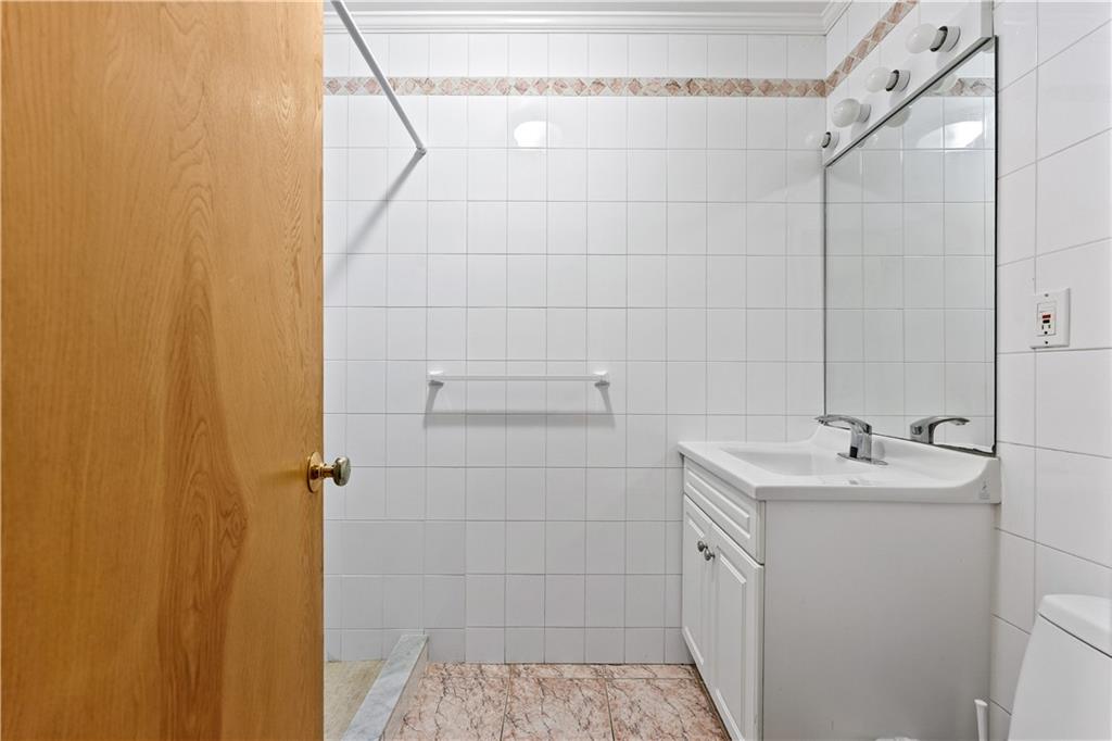 429 74th Street Property Photo 25