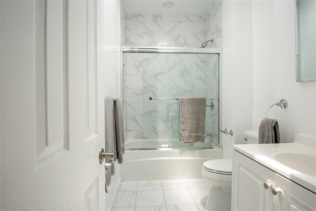 91 Circle Loop Circle Property Photo 12