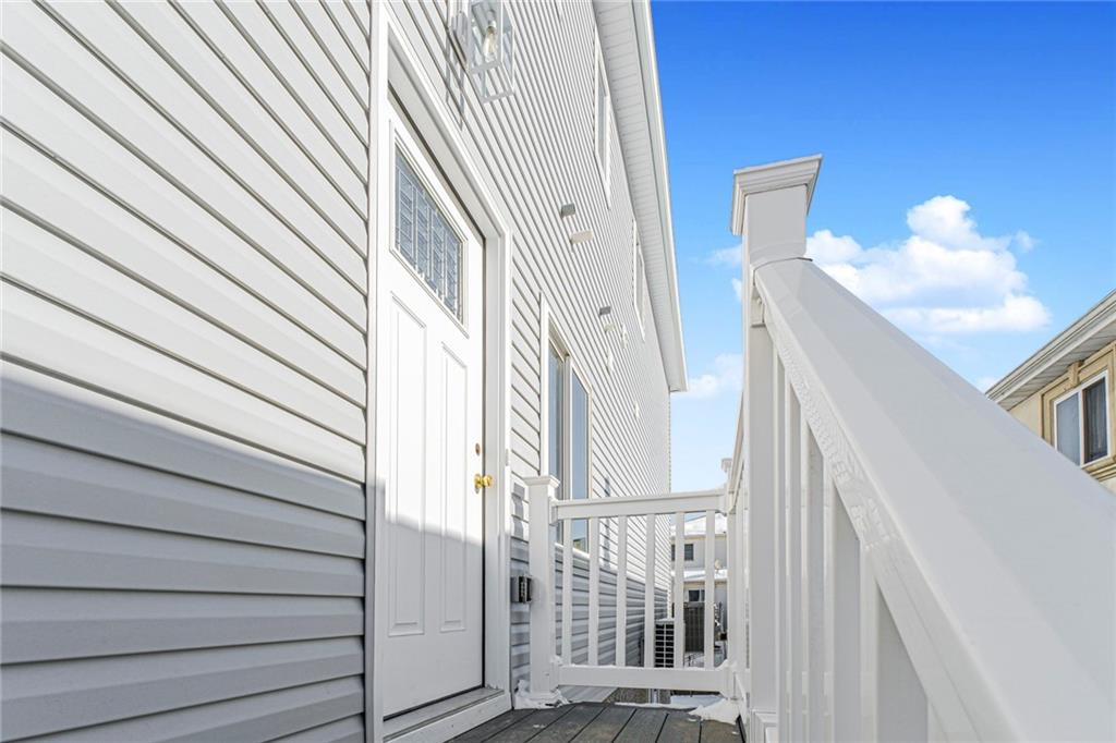 435 Brighton Street Property Photo 3