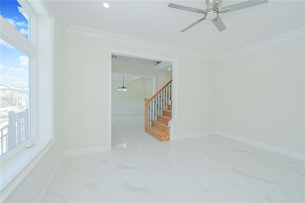 435 Brighton Street Property Photo 12
