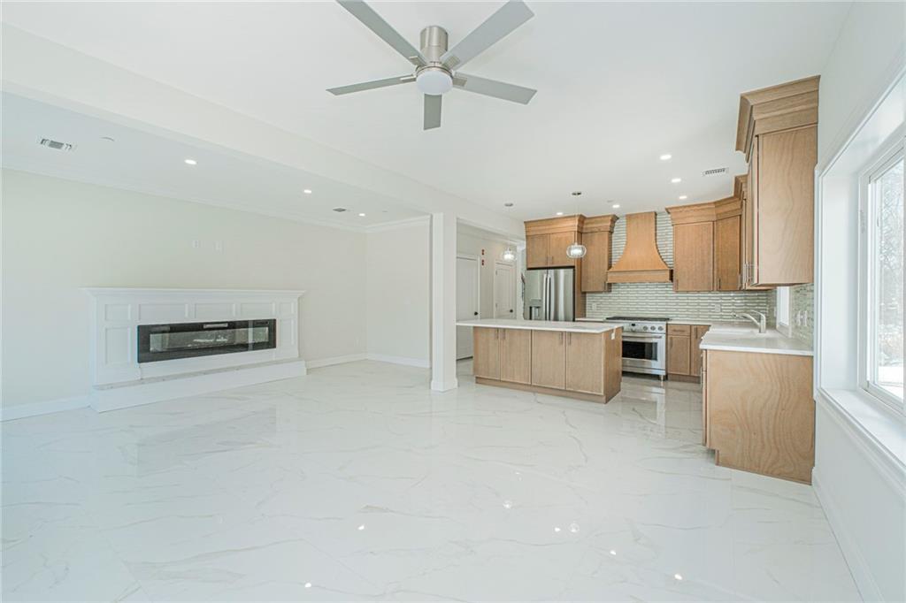 435 Brighton Street Property Photo 18
