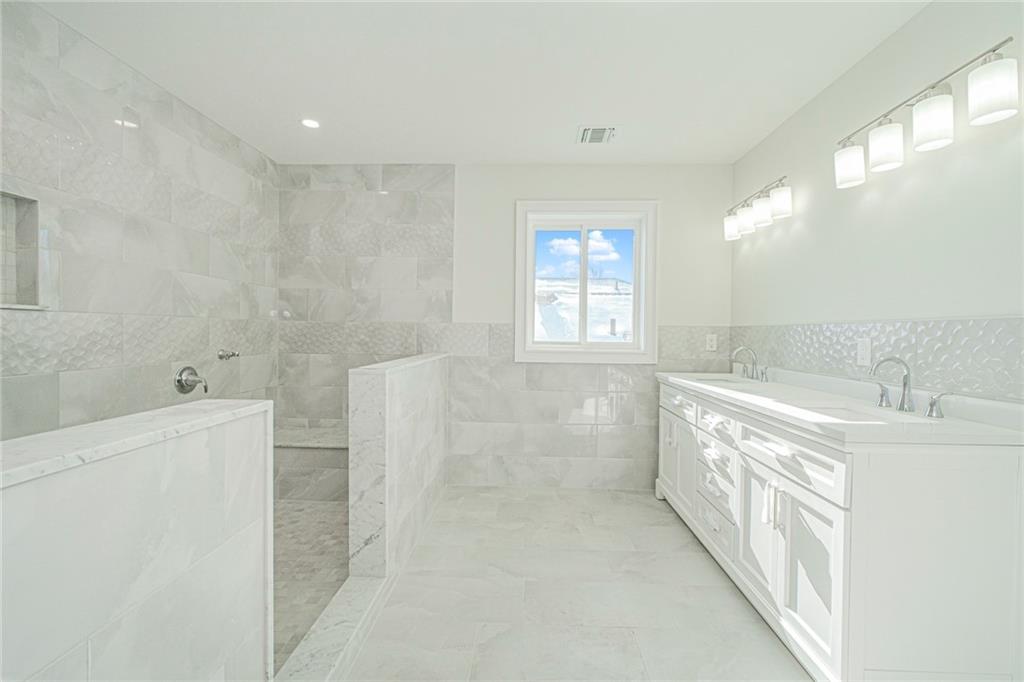 435 Brighton Street Property Photo 30