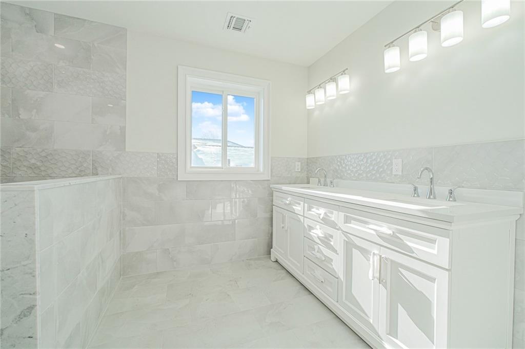 435 Brighton Street Property Photo 33