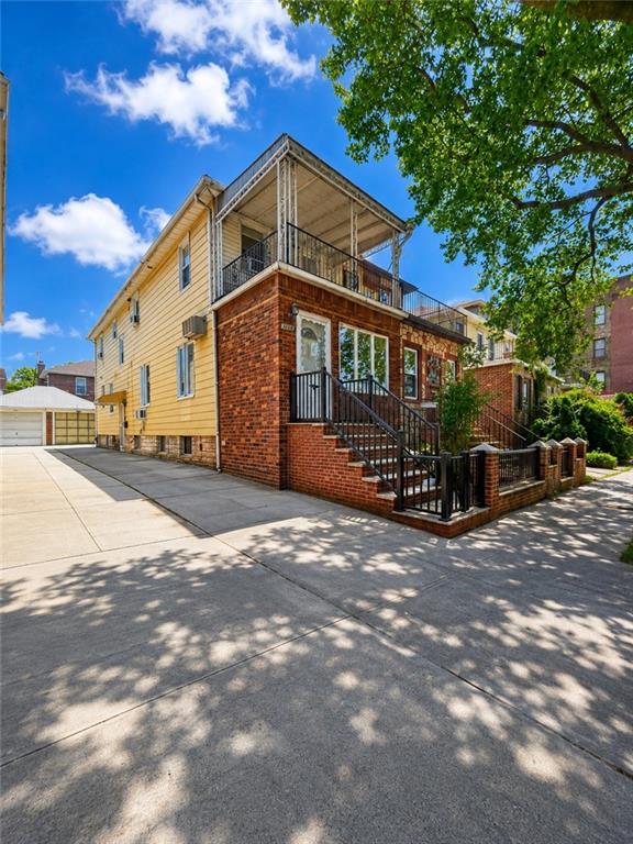 1469 West 9th Street Property Photo 1
