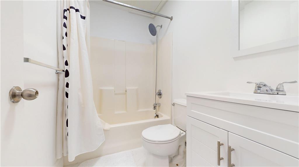 555 Egan Street Property Photo 23