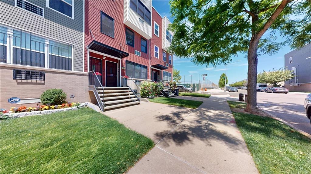 555 Egan Street Property Photo 28
