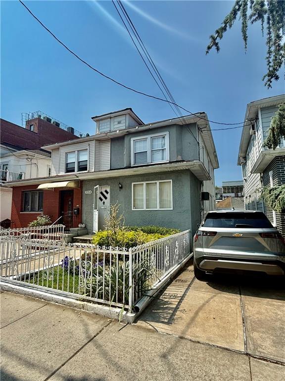 2354 85th Street Property Photo 1