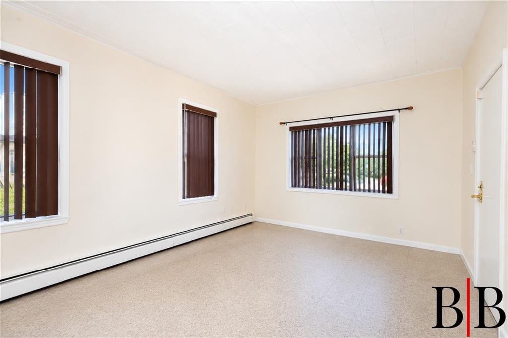 2214 Coleman Street Property Photo 4