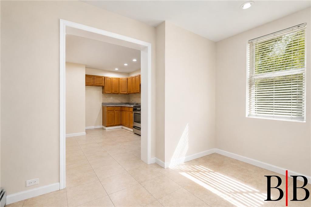 2214 Coleman Street Property Photo 15
