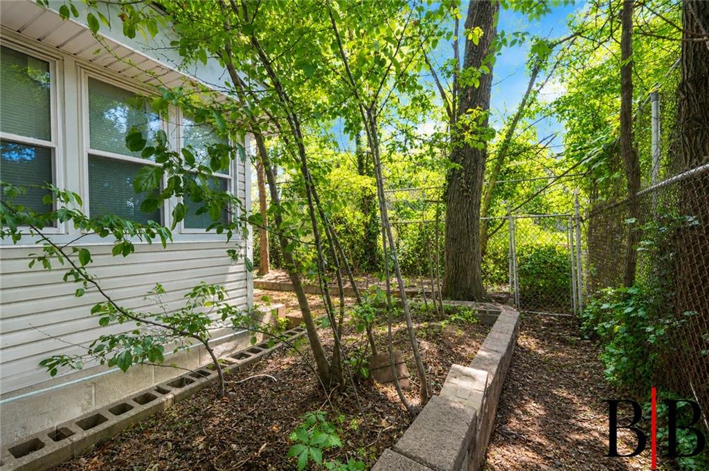 2214 Coleman Street Property Photo 28