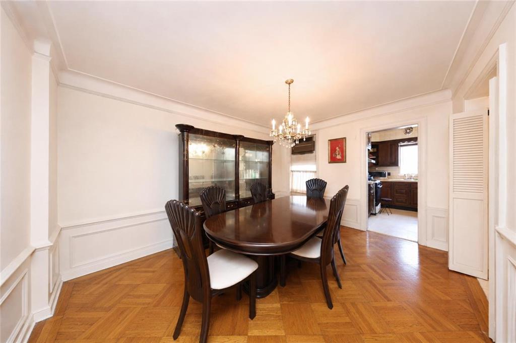 95a 71st Street Property Photo 10