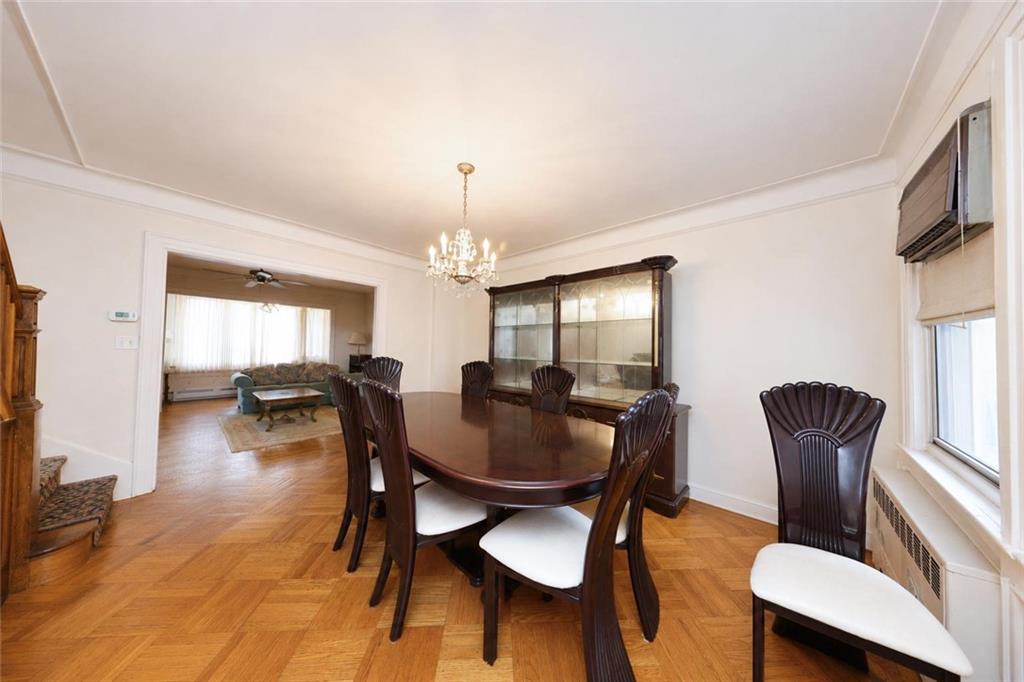 95a 71st Street Property Photo 11