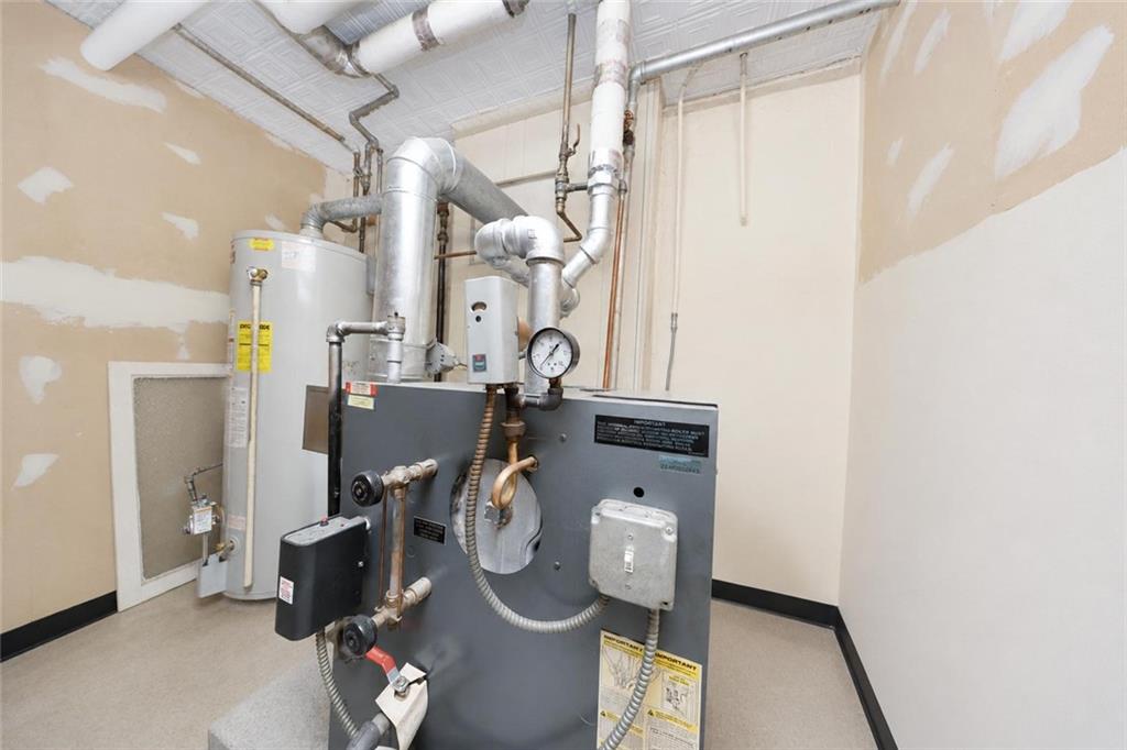 95a 71st Street Property Photo 24