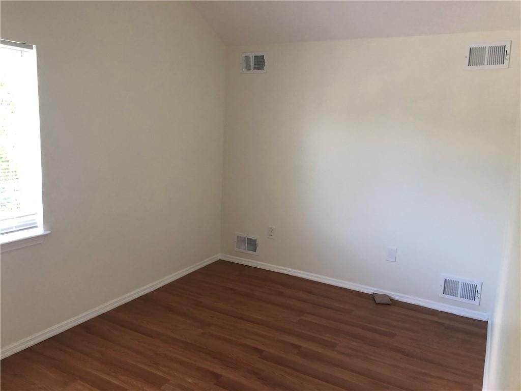 346 Targee Street Property Photo 9