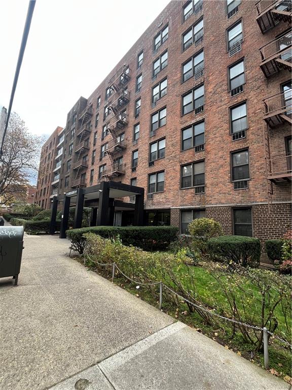 35-20 Leverich Street B421 Property Photo 1