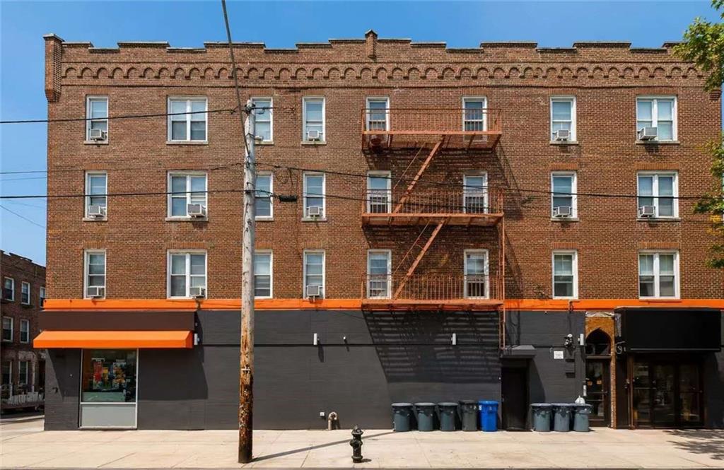 203 Avenue U Property Photo 2