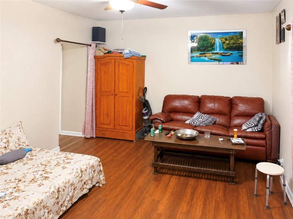 203 Avenue U Property Photo 10