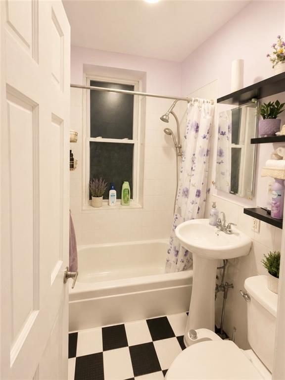 203 Avenue U Property Photo 18