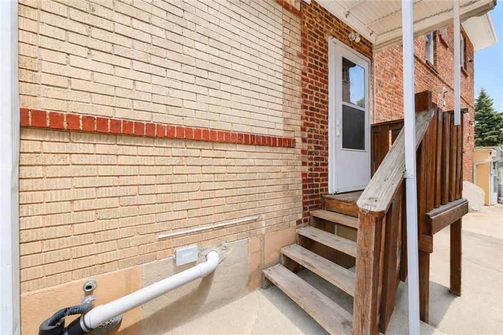 69 Windom Avenue Property Photo 17