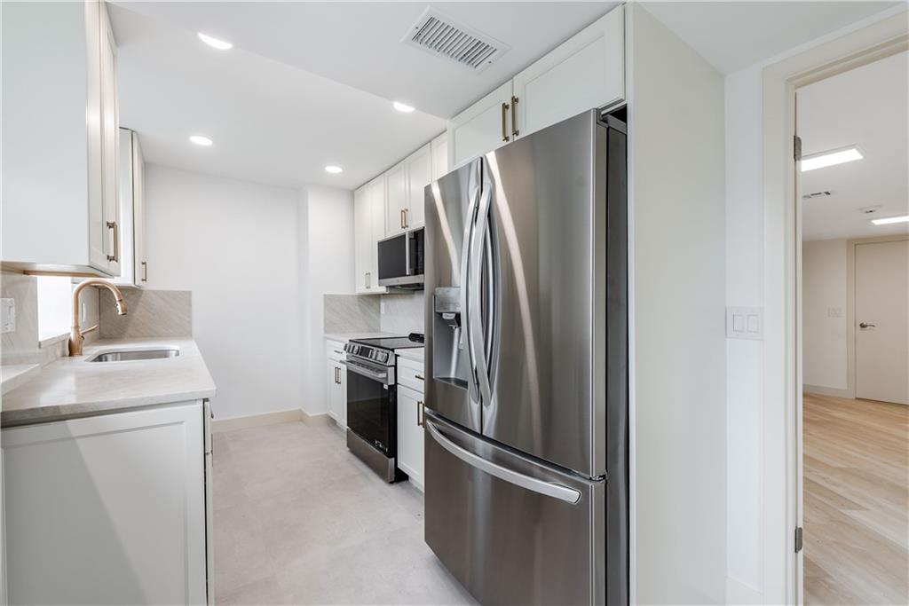 3590 Ocean Boulevard South 410 Property Photo 23