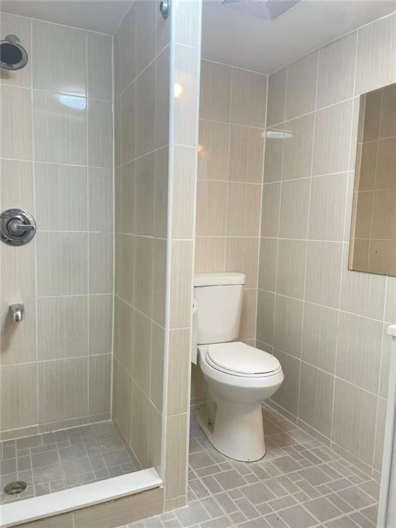 1392 West 7th Street Property Photo 16
