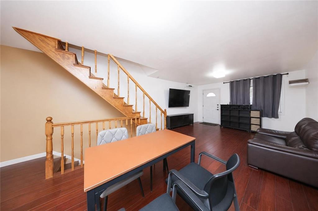 28 Long Pond Lane Property Photo 6