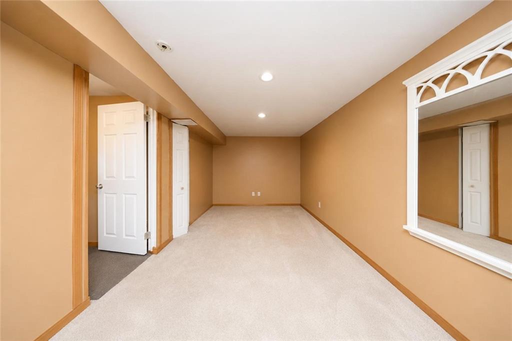 28 Long Pond Lane Property Photo 15