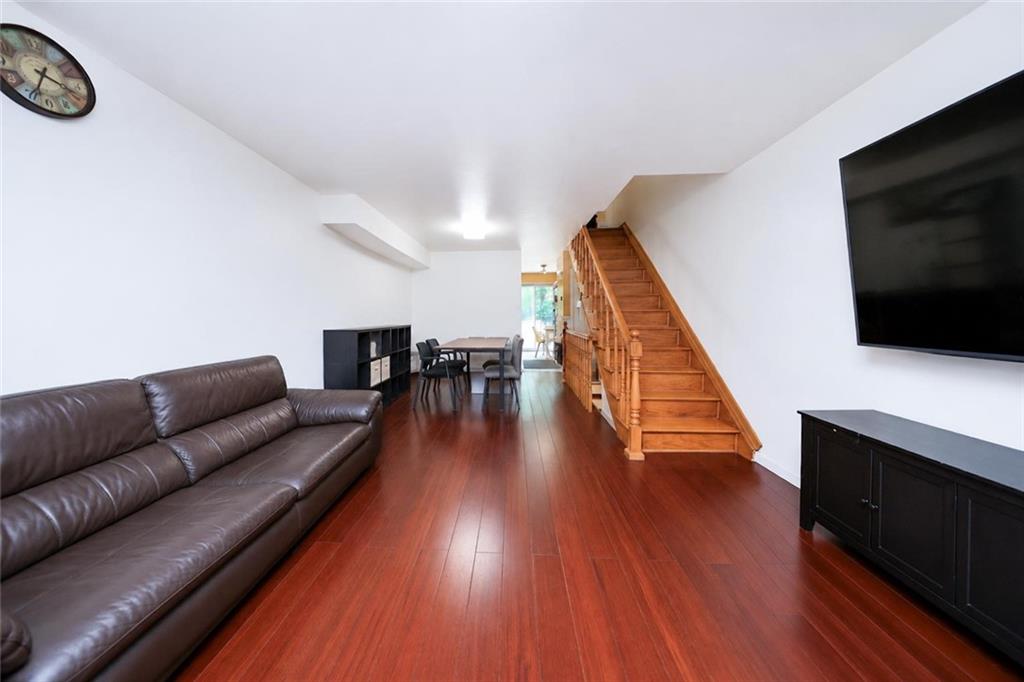 28 Long Pond Lane Property Photo 18