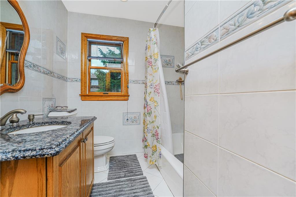 163 Bennett Avenue Property Photo 15