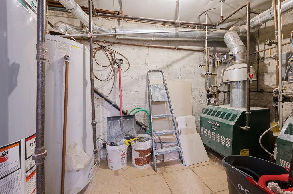 2398 East 21st Street Property Photo 24