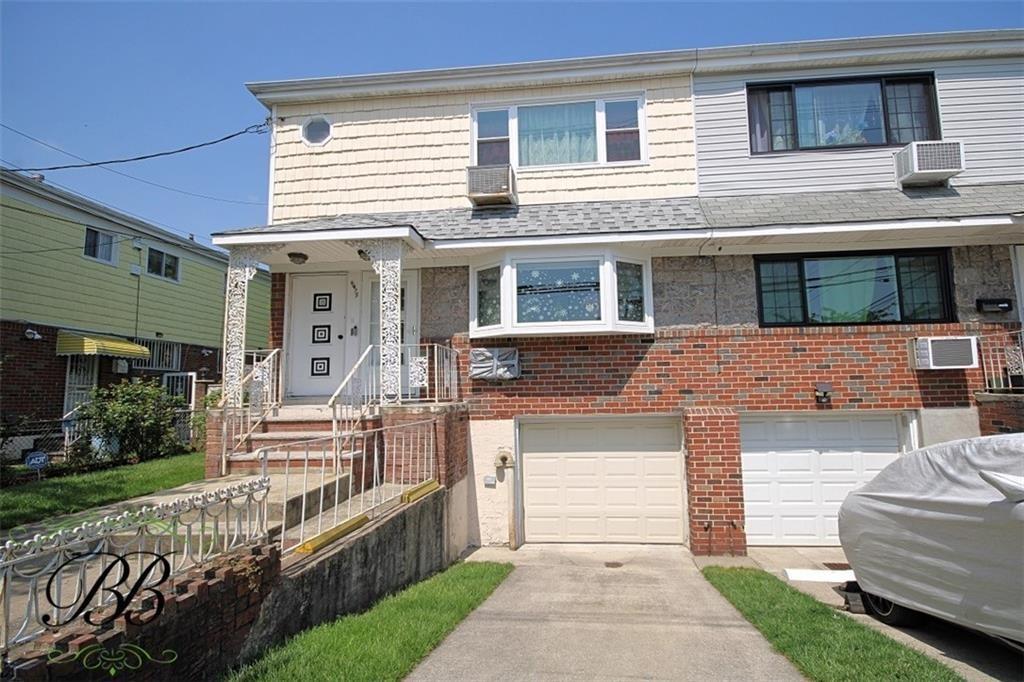 9419 Avenue J Property Photo 1