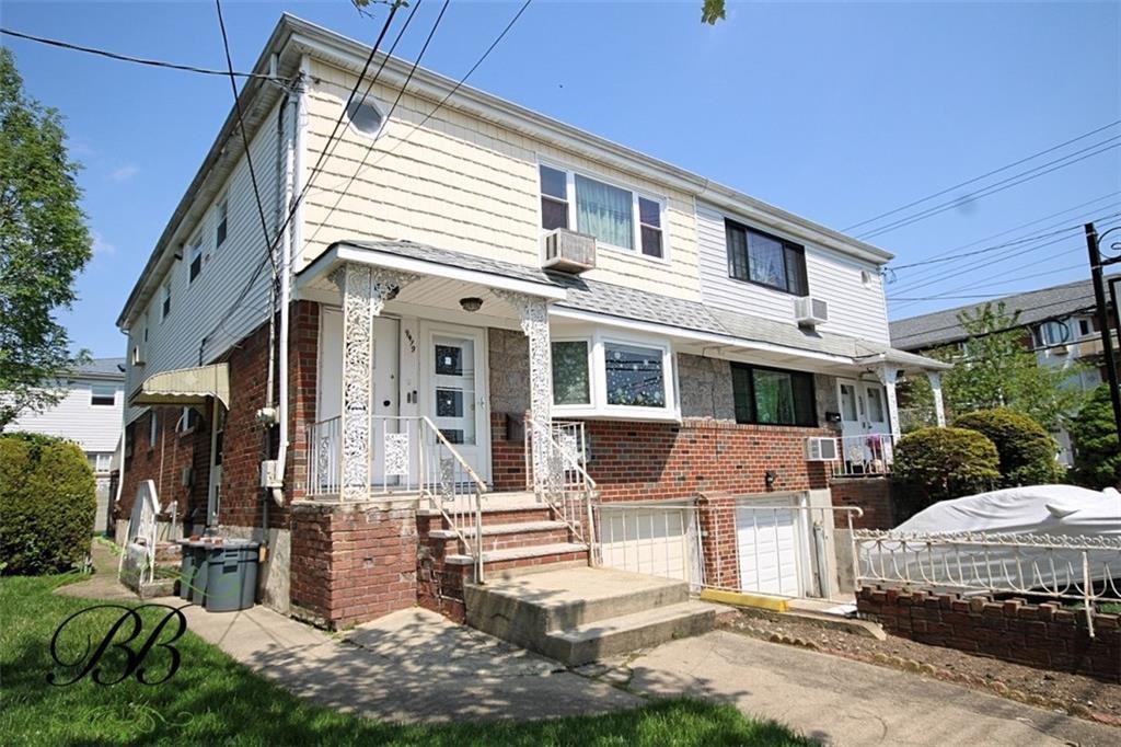 9419 Avenue J Property Photo 2
