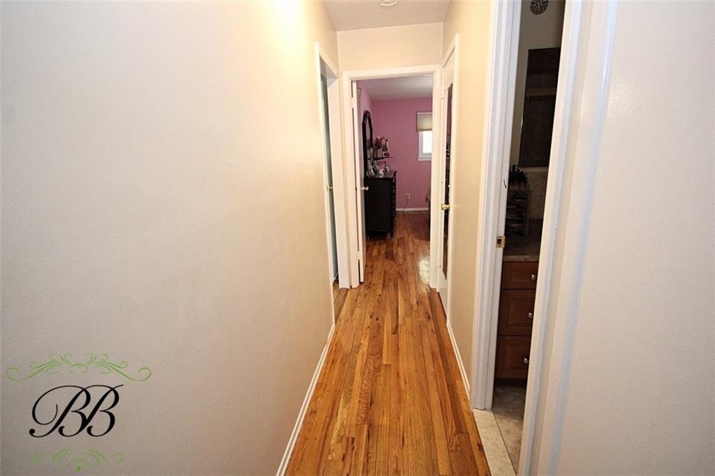 9419 Avenue J Property Photo 19