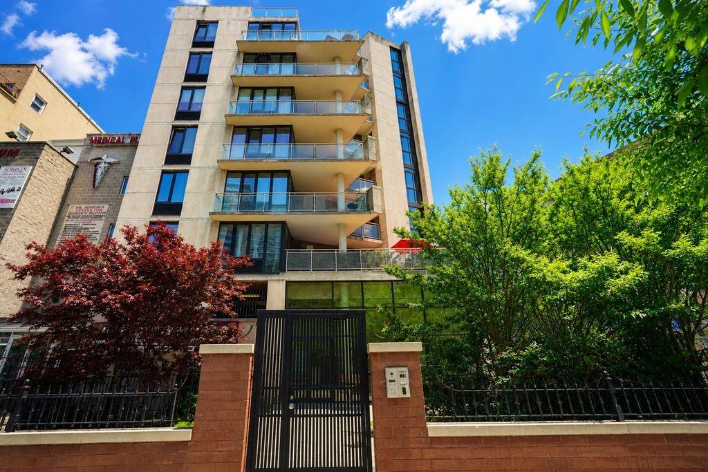 2833 Ocean Parkway 2A Property Photo 1