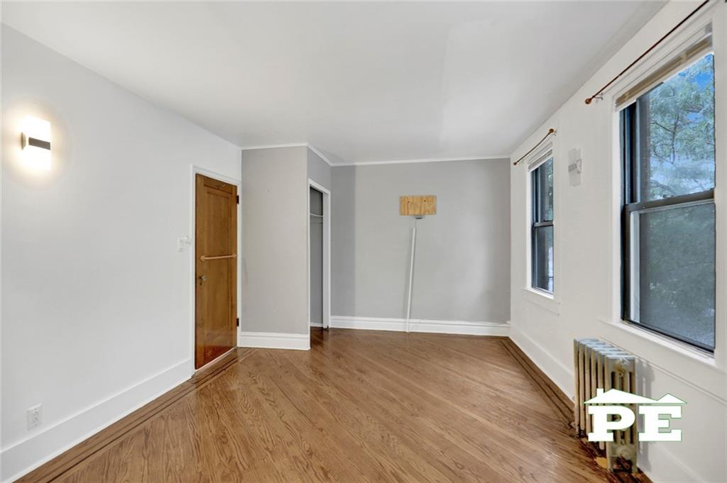 1392 Troy Avenue Property Photo 16