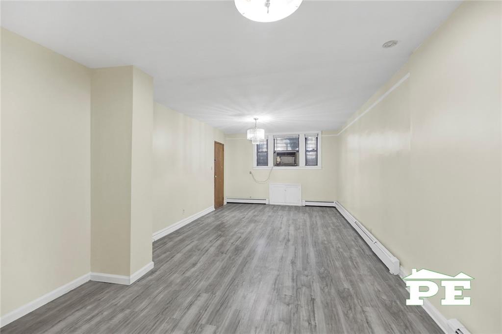 1392 Troy Avenue Property Photo 25