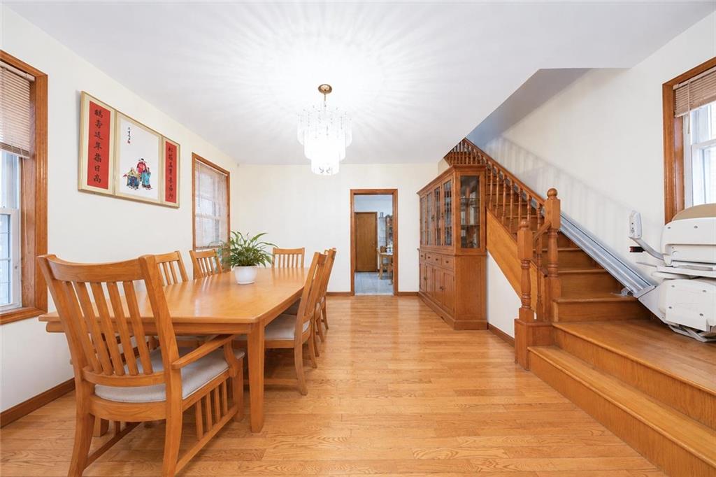 312 Avenue P Property Photo 9