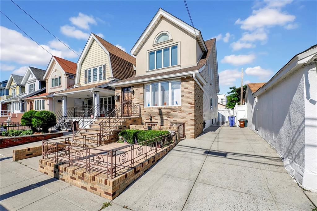 1881 West 7th Street Property Photo 2