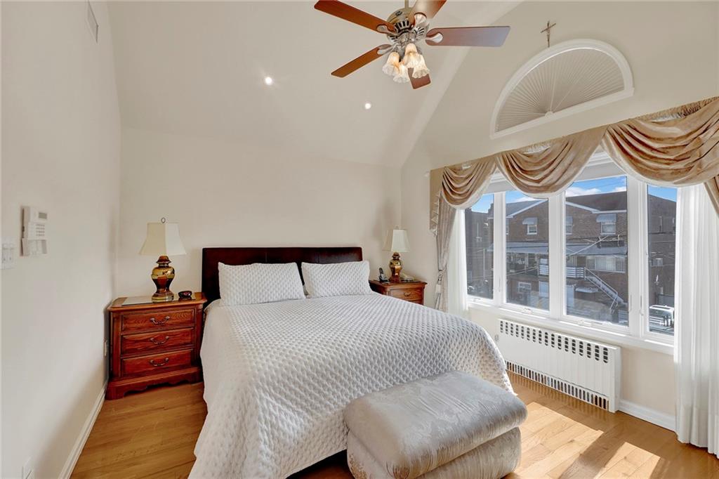 1881 West 7th Street Property Photo 17