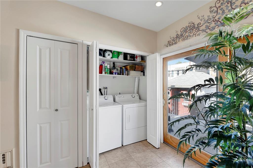1881 West 7th Street Property Photo 21