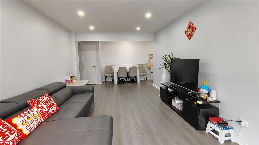 2021 84th Street 5c Property Photo 3