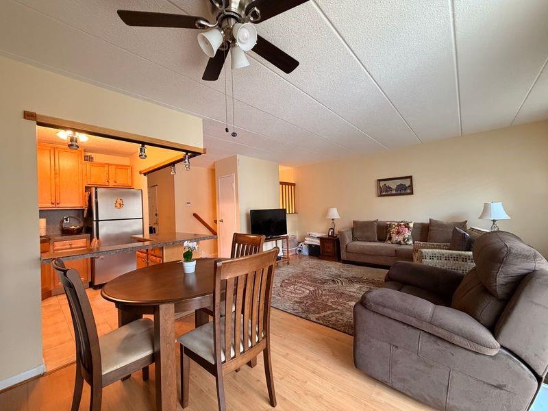 9981 Shore Road 13b Property Photo 8