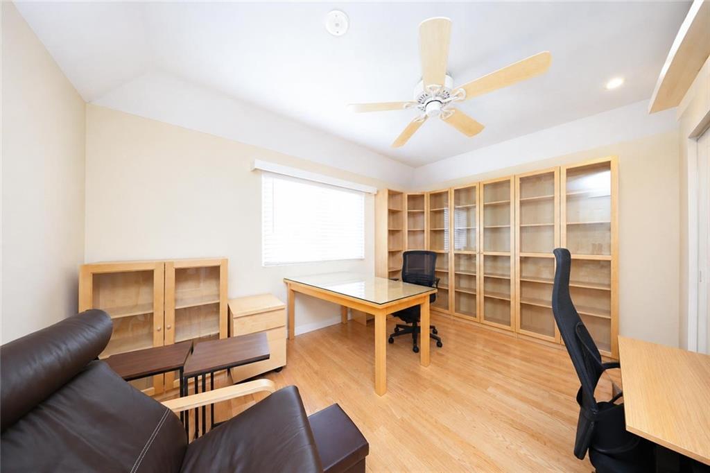 119 Seneca Street Property Photo 19
