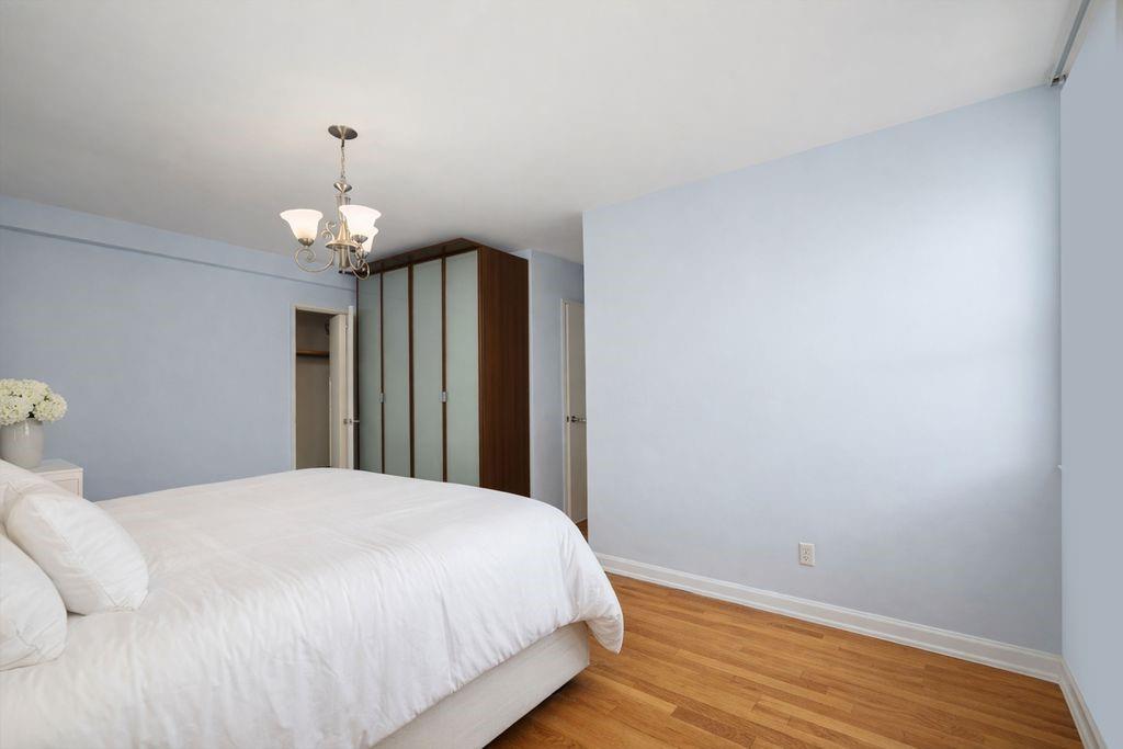 1237 Avenue Z 1w Property Photo 23