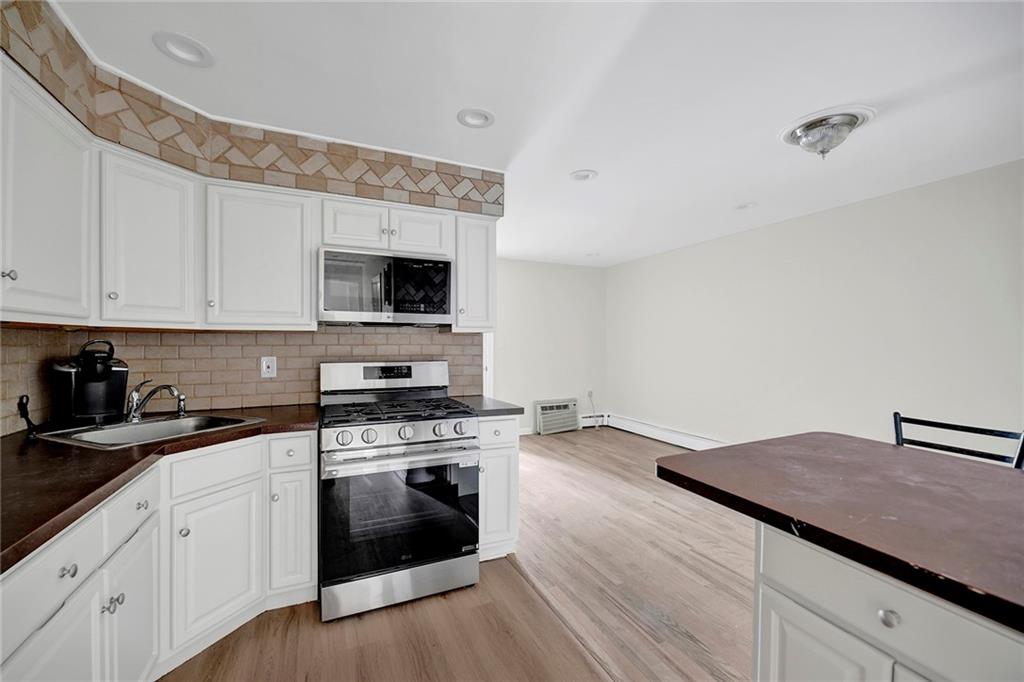 1871 Haring Street Property Photo 6