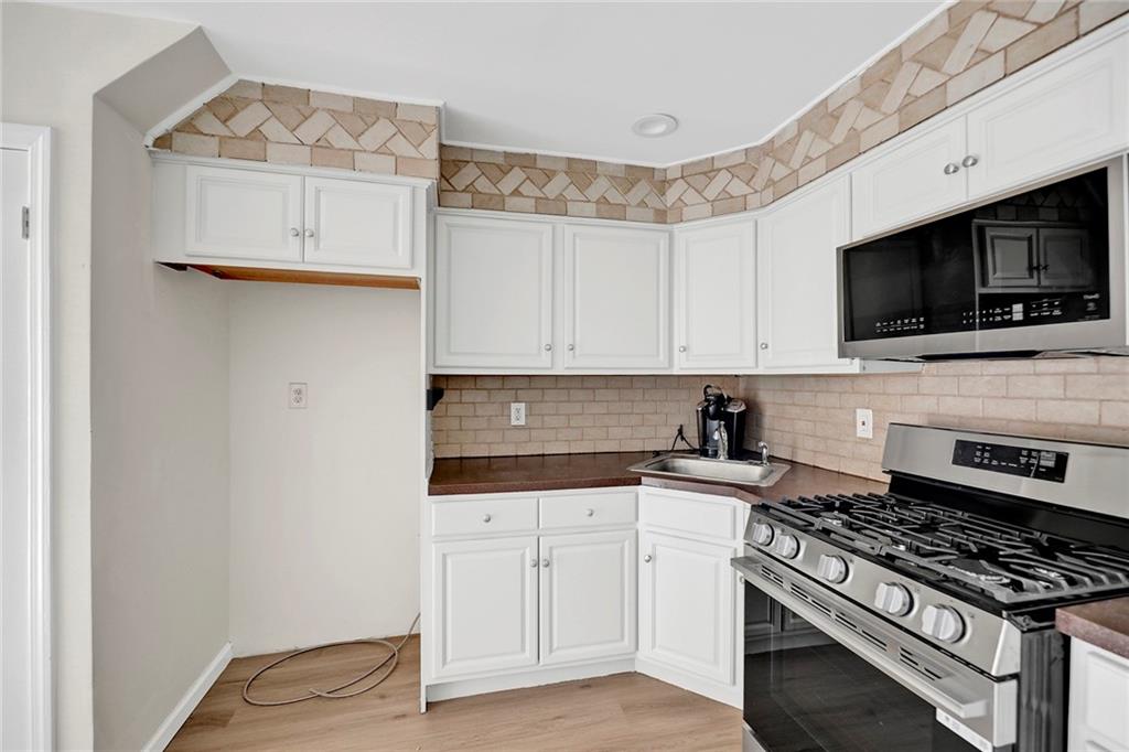 1871 Haring Street Property Photo 7