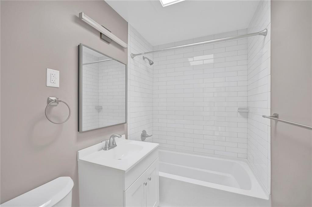 1871 Haring Street Property Photo 24