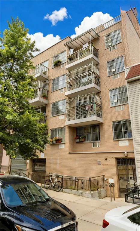 729 40th Street 1c Property Photo 1