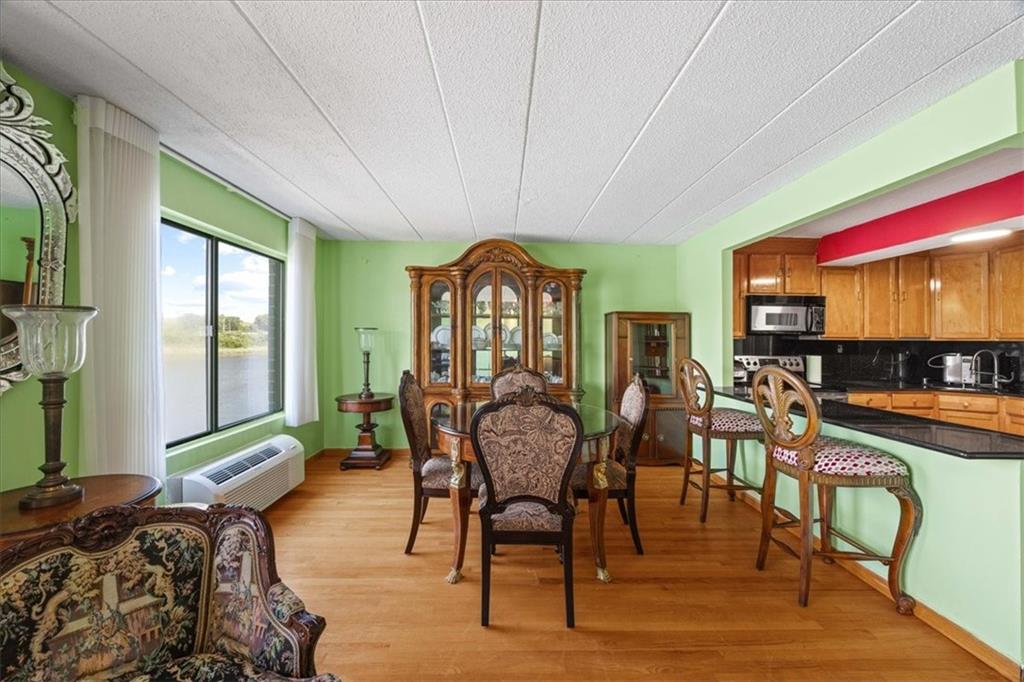 10849 Seaview Avenue 29c Property Photo 6